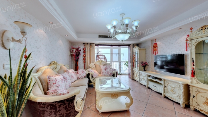 东方名居二手房实景图