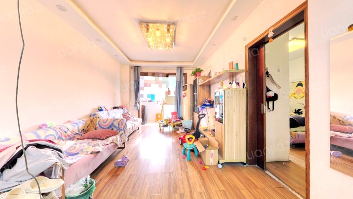 天谛公寓二手房实景图