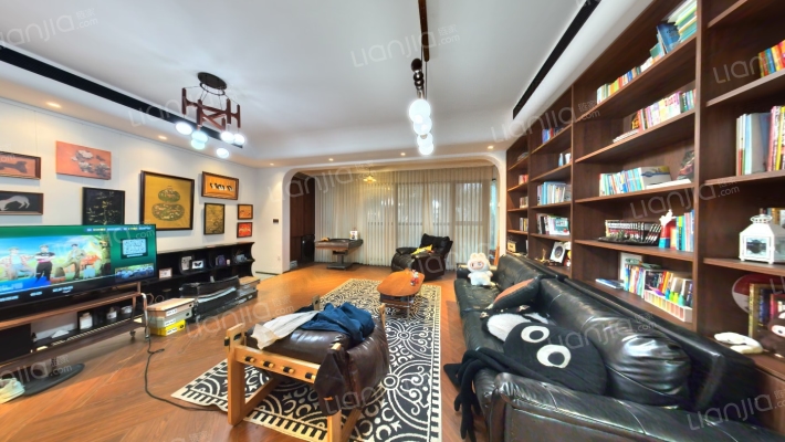 中海臻园府二手房实景图