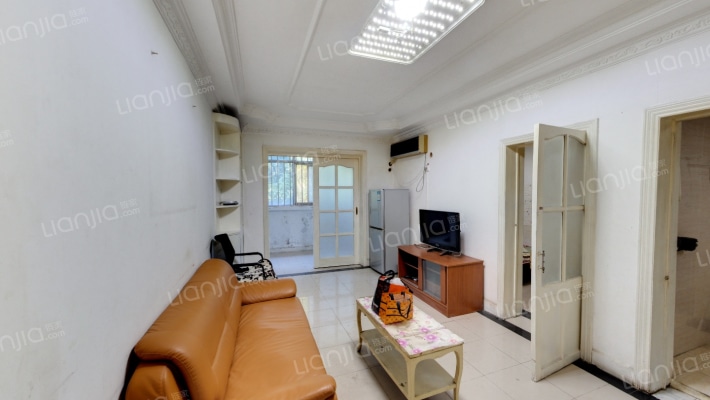 金忠公寓二手房实景图