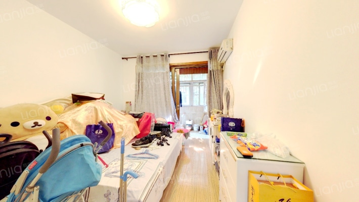 天然居二手房实景图