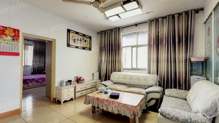 公用事业局小区二手房实景图