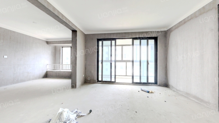 大通绿园二手房实景图