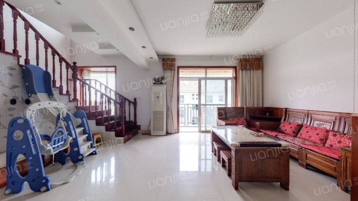 百胜春天二手房实景图