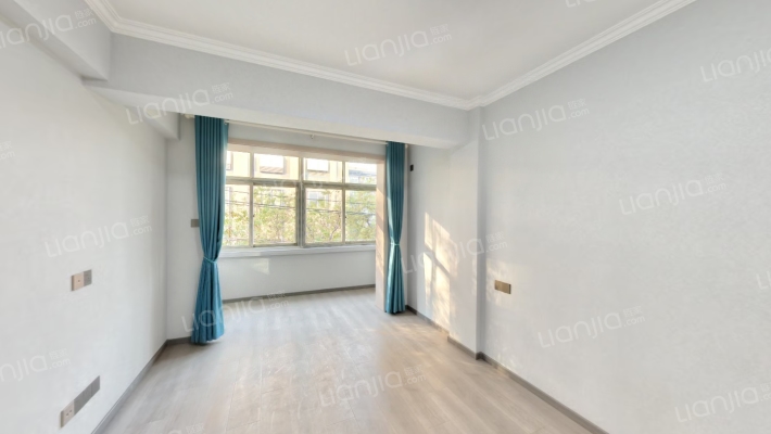 安民里住宅小区二手房实景图