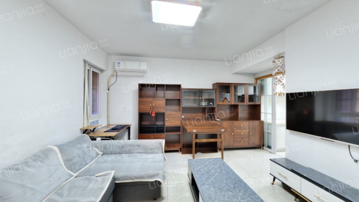 格兰春天三期二手房实景图