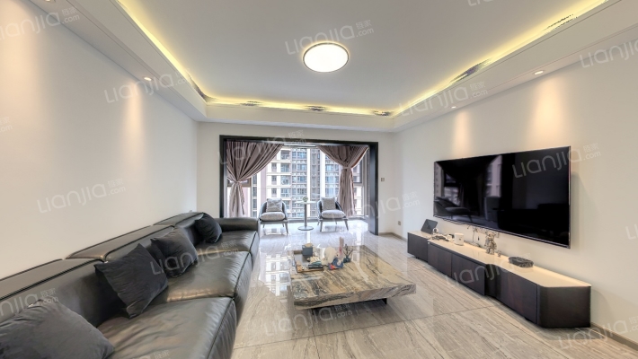 世荣尚观二手房实景图