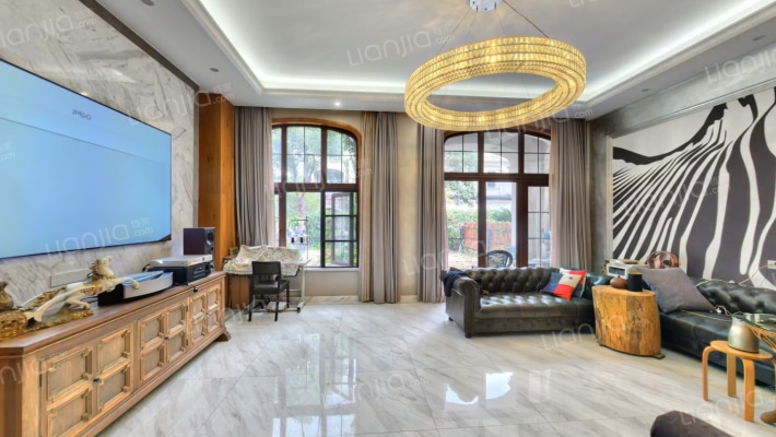 九龙湖畔二手房实景图