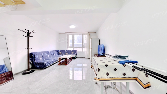 工大寒地公寓二手房实景图