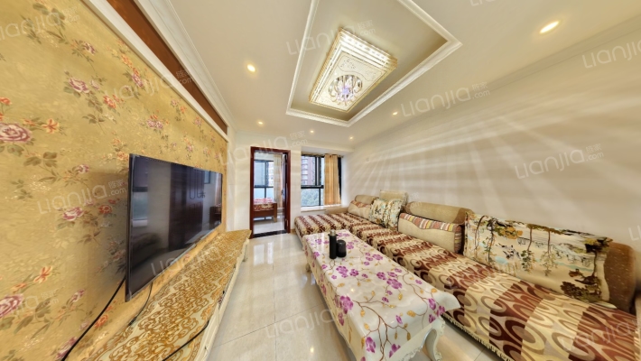 缤纷年华二手房实景图