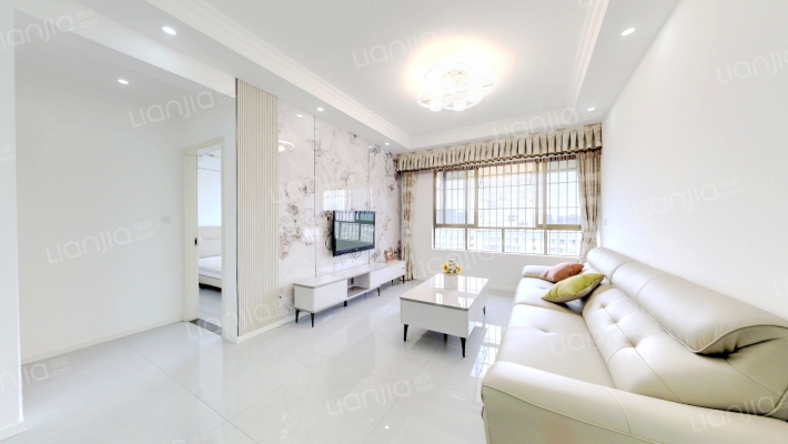 西南网贸港二手房实景图