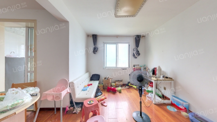 中清花园小区二手房实景图