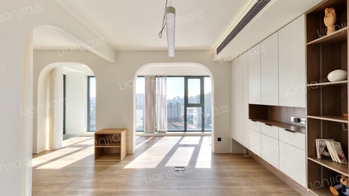 华发首府一期二手房实景图