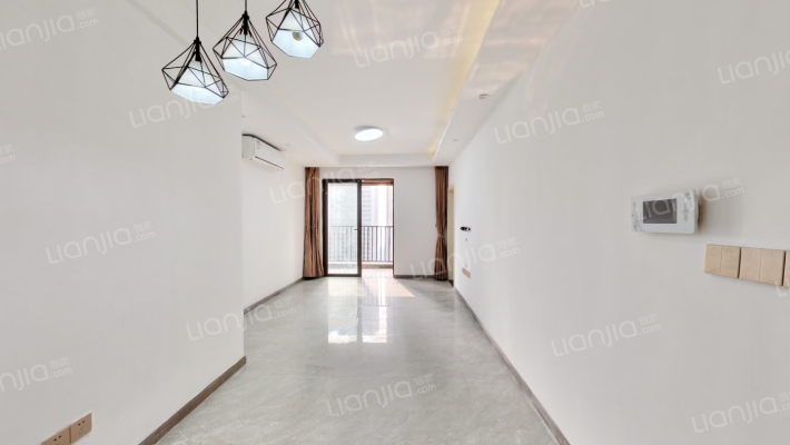 融景城朗峰二手房实景图