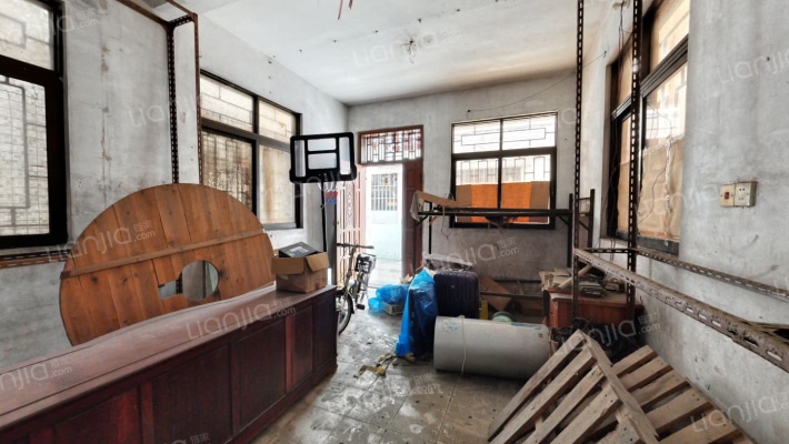 南边东街二巷二手房实景图