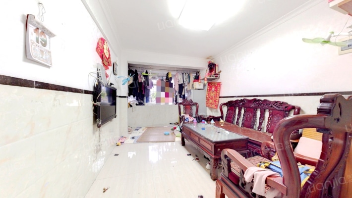 立新花园一期二手房实景图