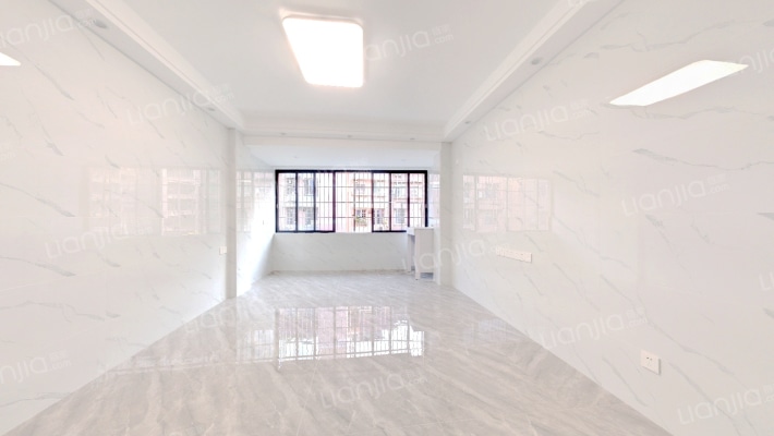 银威花园二手房实景图