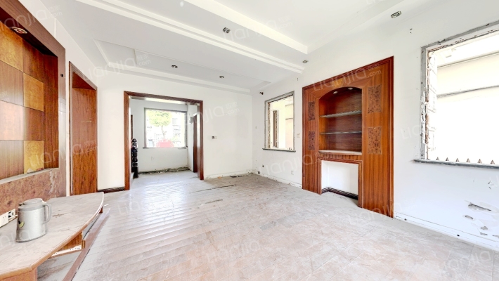 富成别墅二手房实景图