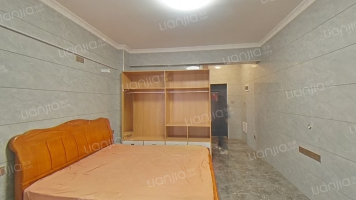 万恒樾府二手房实景图