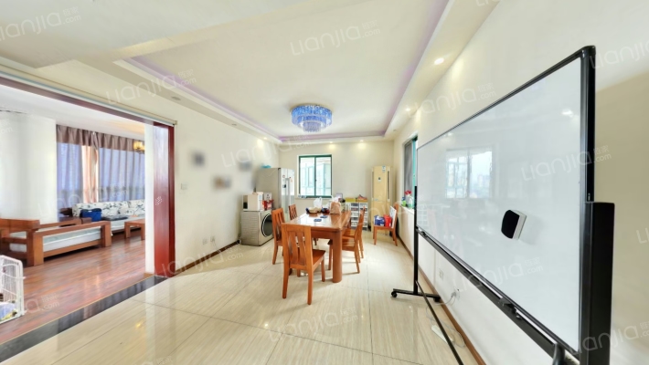 芙蓉名城C区二手房实景图