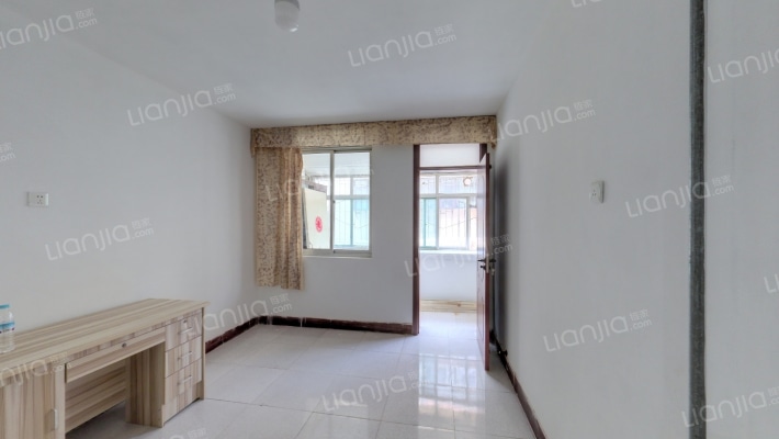 山大路236号二手房实景图