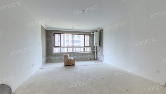 望岳园西区二手房实景图