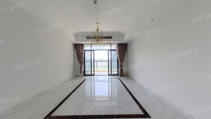 蓝海华庭二手房实景图