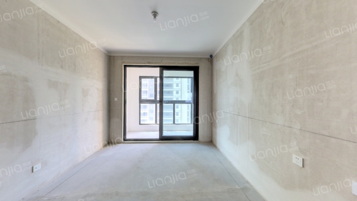 万科常春藤二手房实景图