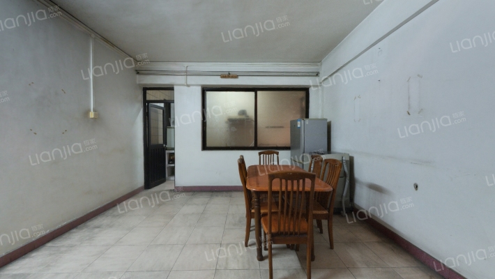 佛山交警家属楼二手房实景图