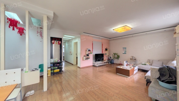 东方小区二手房实景图