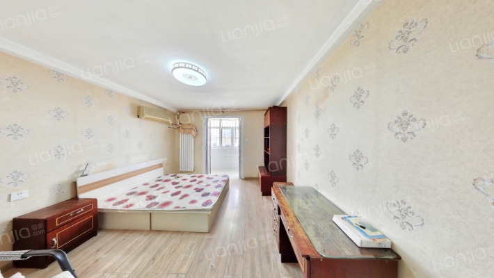 红波里二手房实景图