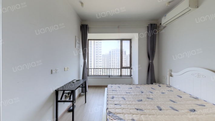 唐冶中心二手房实景图