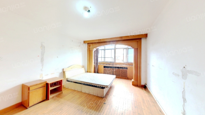 育仕源小区二手房实景图