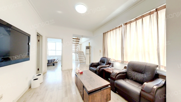 静海国际公寓二手房实景图