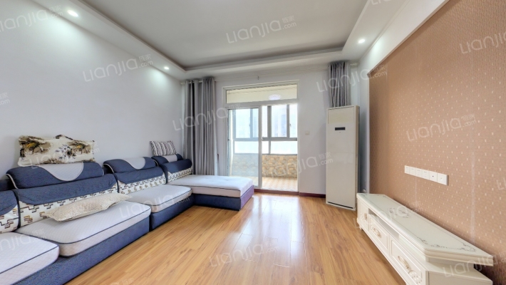 沙湖港湾B区二手房实景图