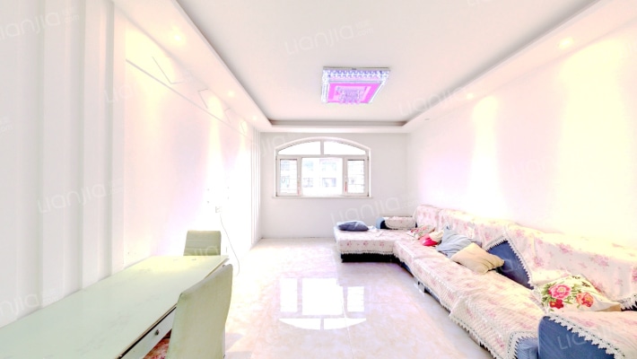 东皇国际城-菊香溪谷C-1区二手房实景图