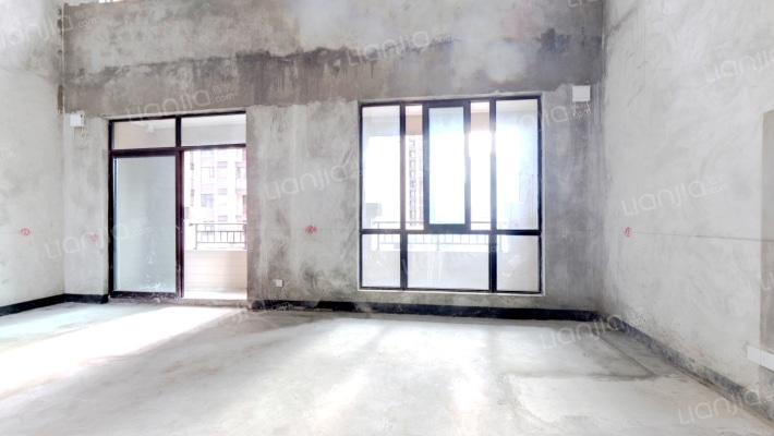 联发龙洲湾一号D区二手房实景图