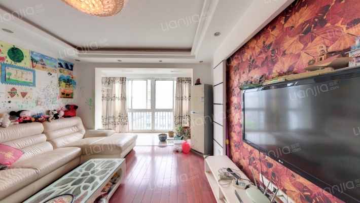 天润家园二手房实景图