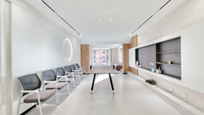 国仕山三期二手房实景图