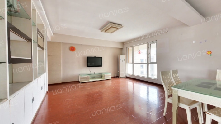 橙郡一期二手房实景图