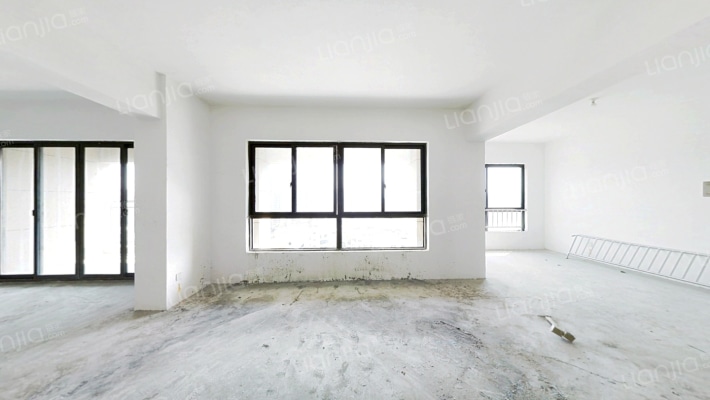 中鸿嘉园二手房实景图