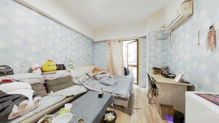 泰华领域二手房实景图