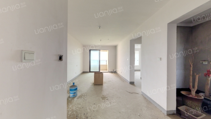 溪湾雅苑一区二手房实景图