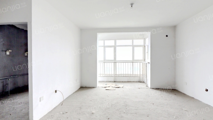 双塔户口房本满五唯一税费少南向住在不是公寓楼-卧室