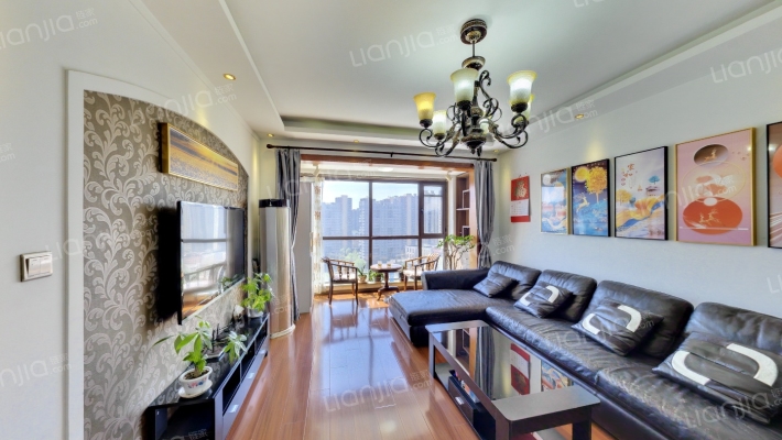 和泓国际二手房实景图