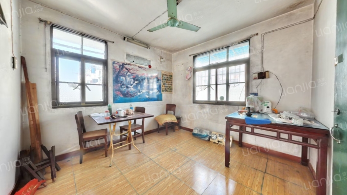 泰南路2号二手房实景图