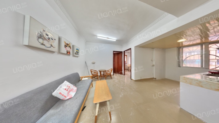 南贸综合楼二手房实景图