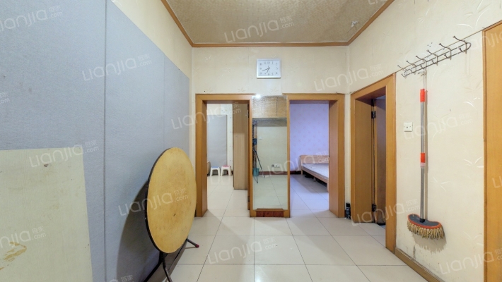 郑州卷烟厂家属院二手房实景图