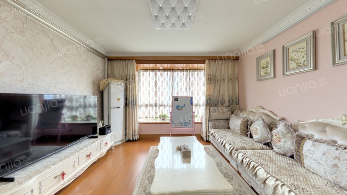 新世纪花苑二手房实景图