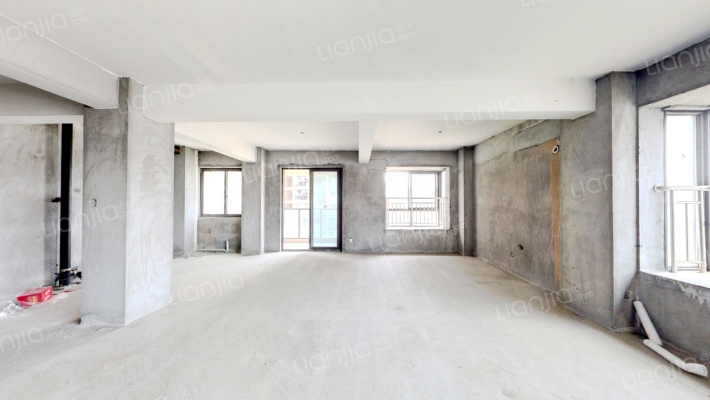 鑫鸿嘉园二手房实景图